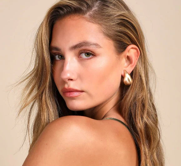 Gold Hoop Earrings: A Timeless Accessory for Every Occasion