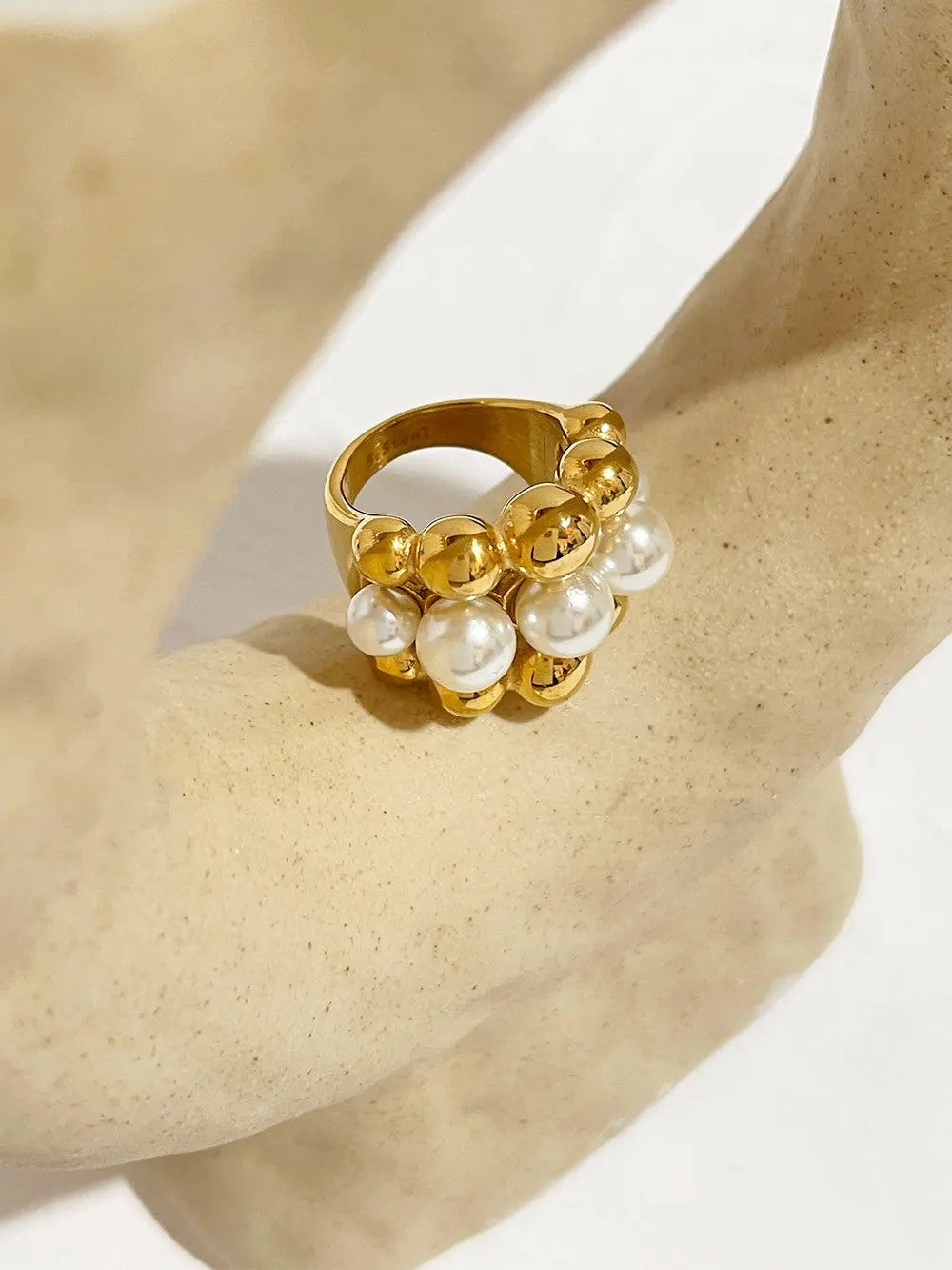 18K Gold Plated Baroque Pearl Chunky Vintage ring - Purrfect Bling