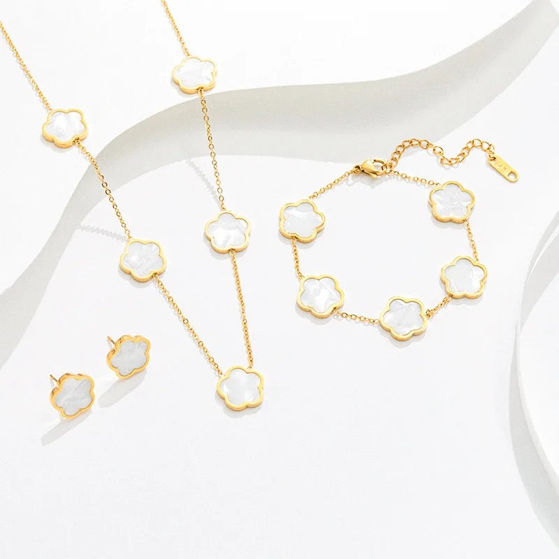 18K Gold Plated Clover Necklace, Bracelet, Earring 3 Piece Set - Purrfect Bling