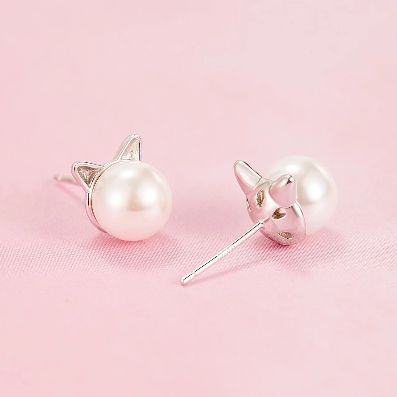 Purrfect Peal Whiskers 925 silver plated cat shaped pearl studs - Purrfect Bling